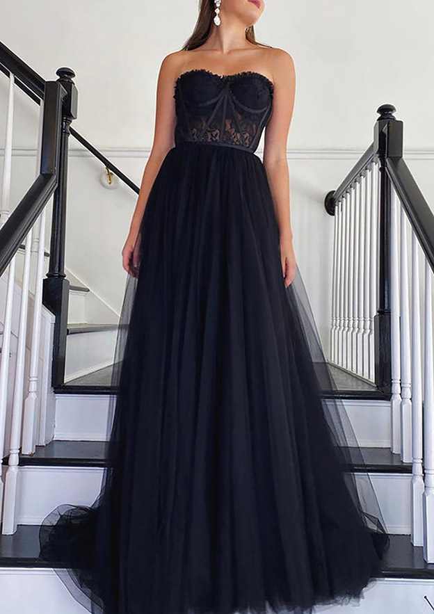 Robe de bal longue en tulle, bustier et décolleté en cœur, avec appliqués